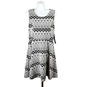 EXPRESSO SLEEVELESS DRESS